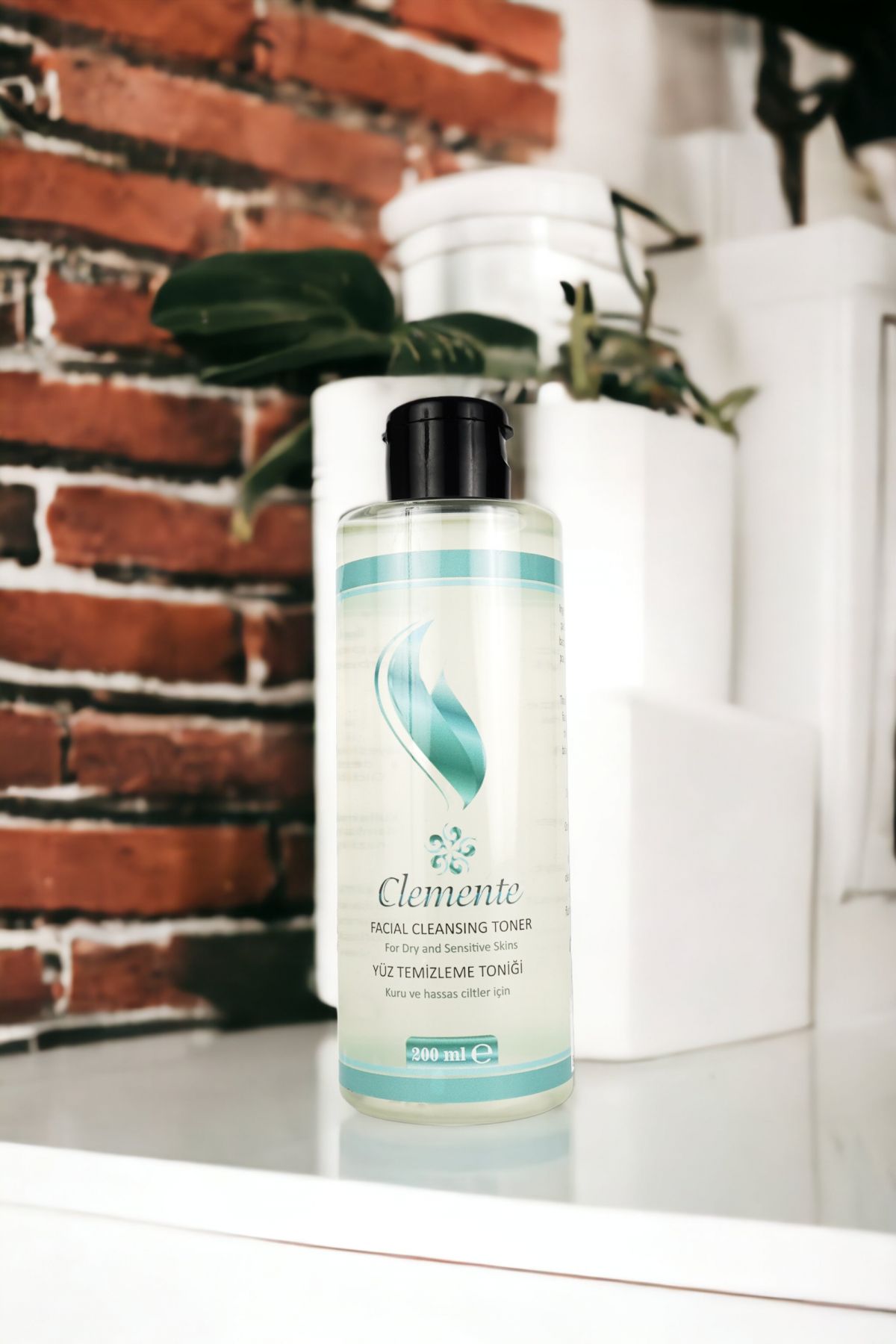 Clemente Facial Cleansing Toner (Yüz Temizleme Toniği 200ml)(Kuru ve Hassas Ciltler İçin)