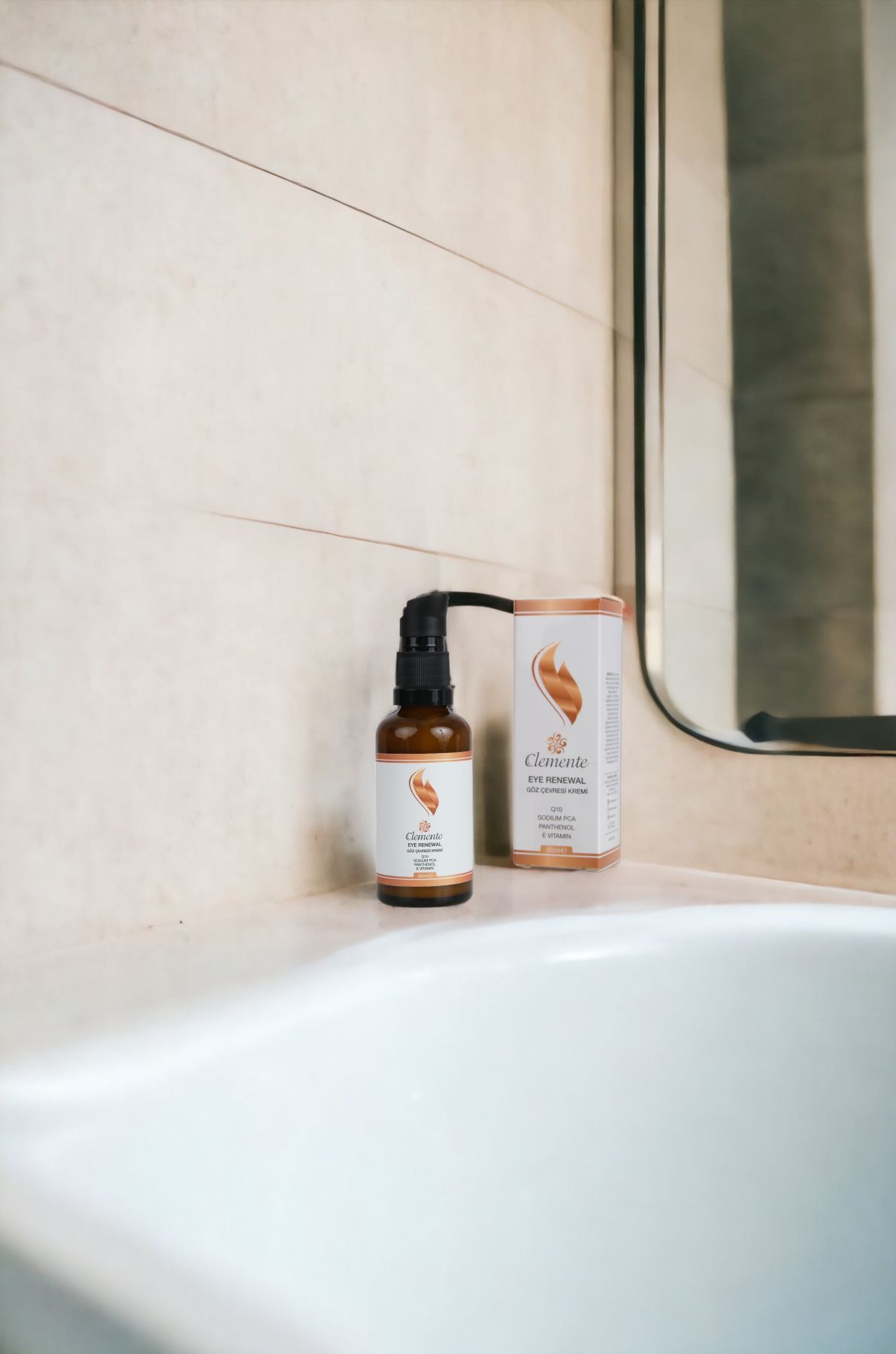 CLEMENTE Göz Çevresi Kremi 3in1 (Q10) Tüm Cilt Tiplerine Uygundur